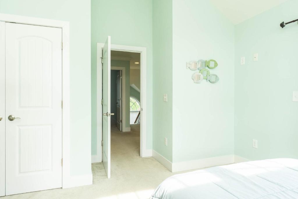 Time Stands Still by Oak Island Accommodations - photo 24