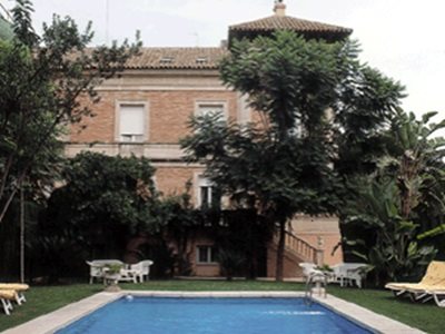 Villa De La Palmera — 4-Star Luxury Hotel in Sevilla, Spain