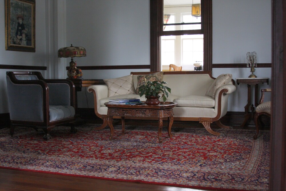 The Walker Inn - photo 2