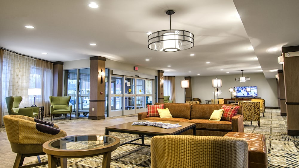 Staybridge Suites Marquette by IHG - photo 36