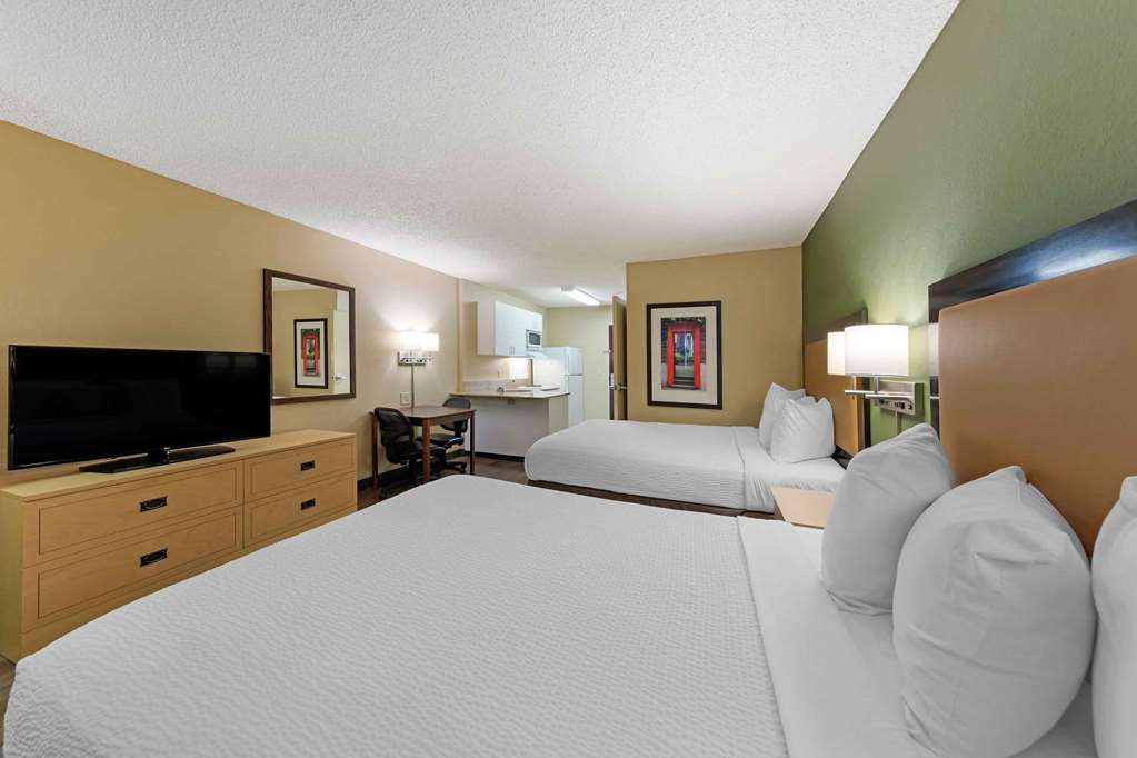 Extended Stay America Suites Los Angeles Chino Valley - photo 28