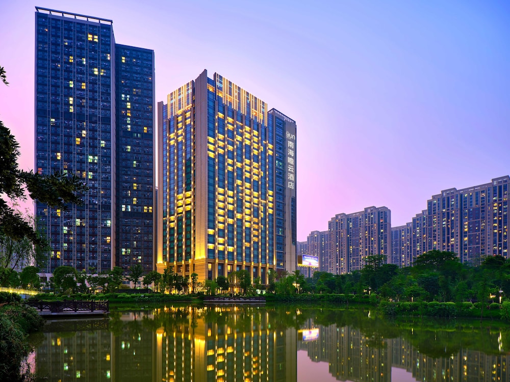 The Yun Hotel Foshan Nanhai Near Pazhou Complex in Foshan, People's Republic of China