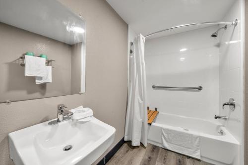Southern Suites Carrollton - photo 11