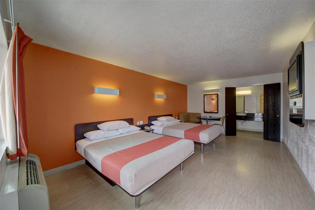 Motel 6 San Antonio TX Downtown Market Square - photo 17