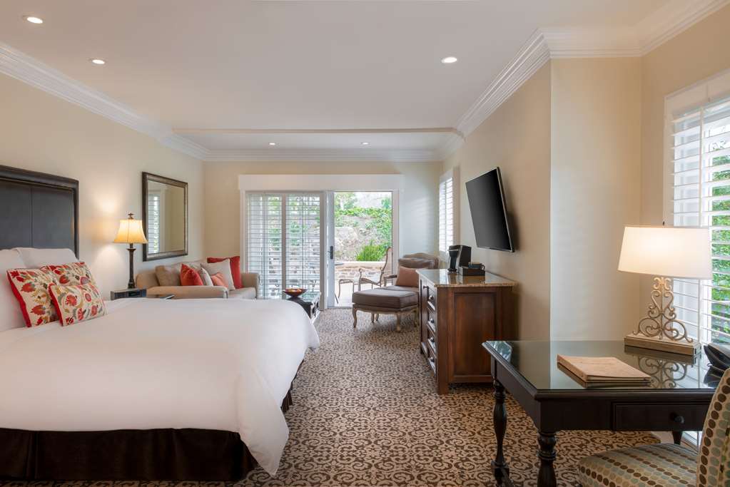 Westlake Village Inn - photo 19