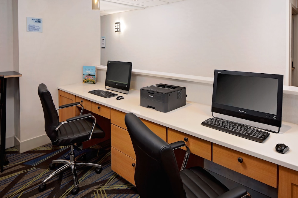 Holiday Inn Express Harrisburg East by IHG - photo 21