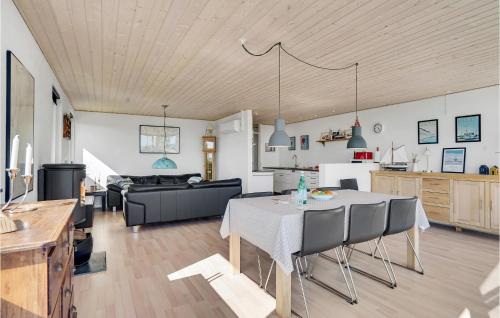 Gorgeous Home In Faaborg With Kitchen — Faaborg — photo 4