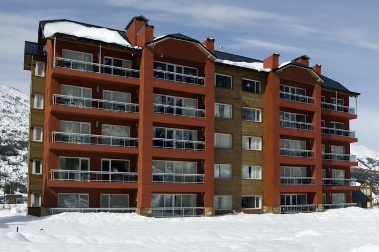 Condo Hotel — 4-Star Luxury Hotel in San Carlos De Bariloche, Argentina