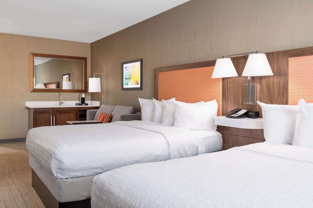 Hampton Inn & Suites Sacramento Cal Expo - photo 8