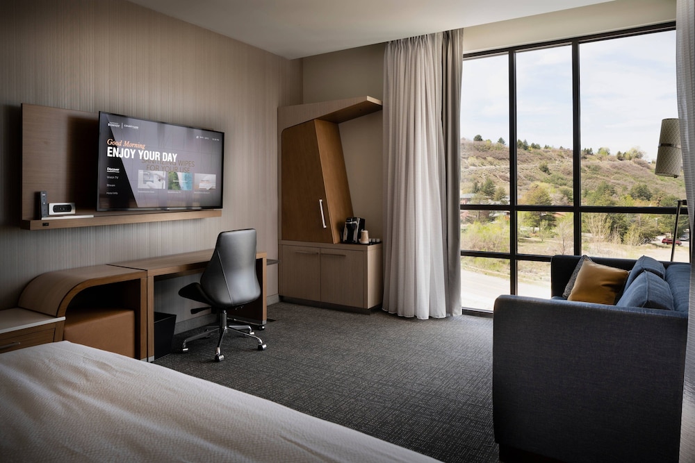 Courtyard by Marriott Salt Lake City Cottonwood - photo 20