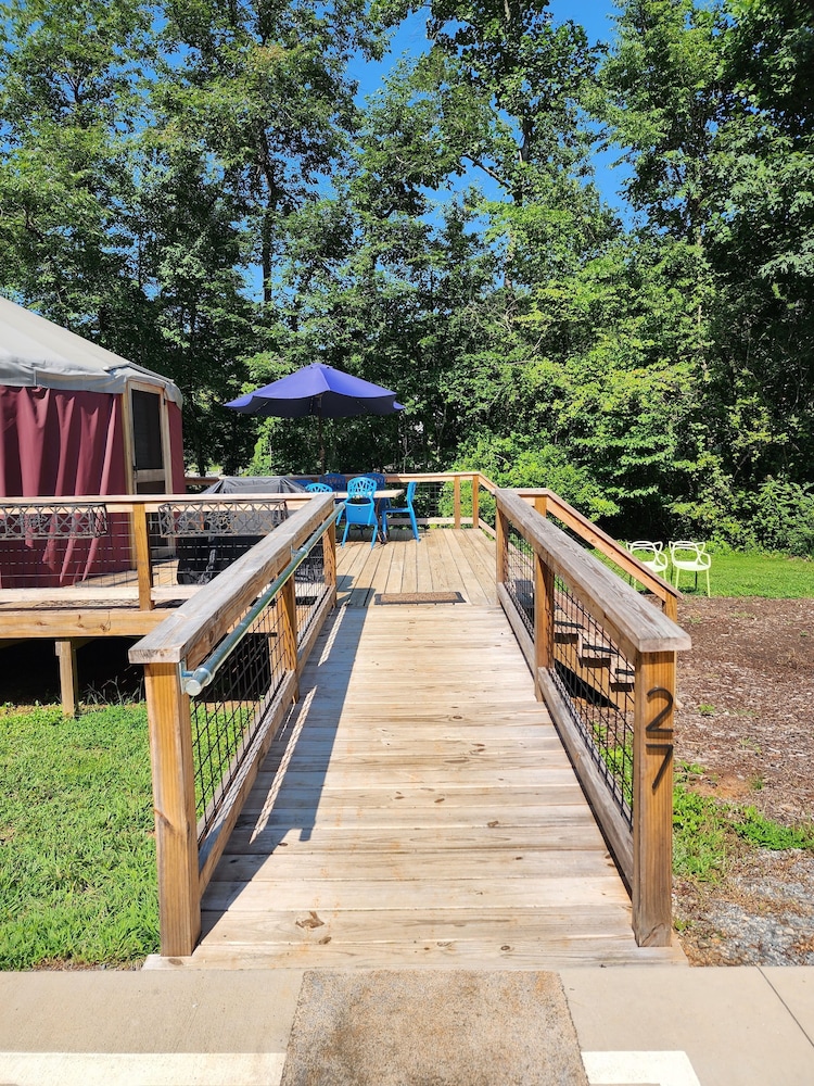 Emberglow Outdoor Resort - photo 222