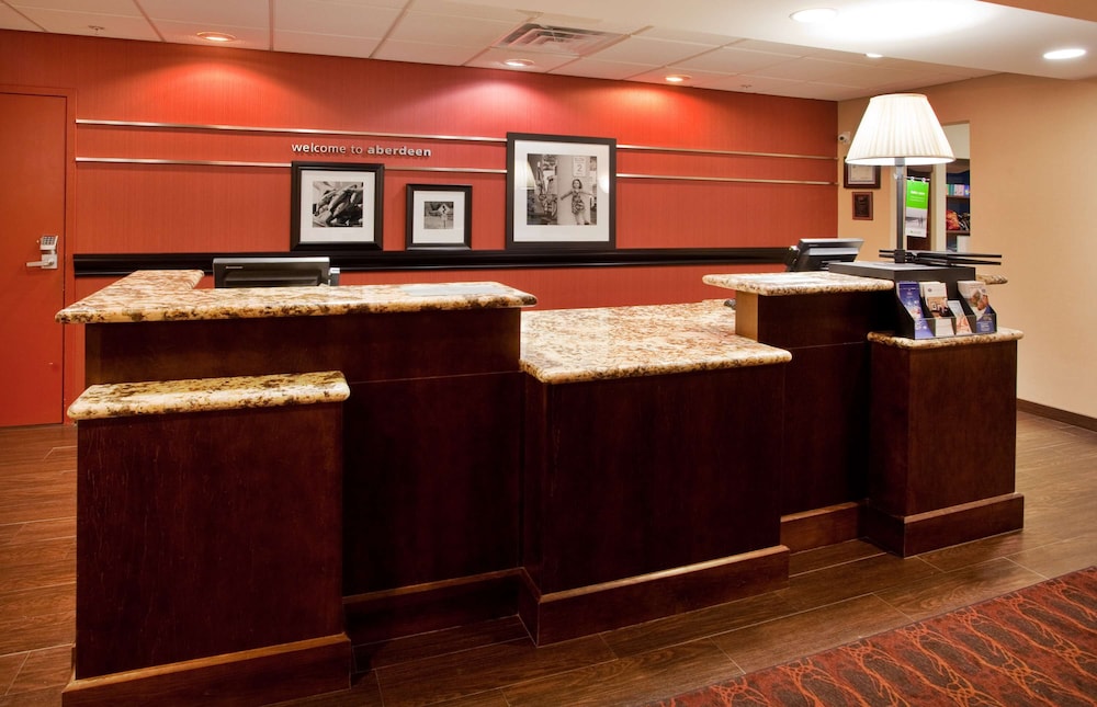 Hampton Inn & Suites Aberdeen - photo 4