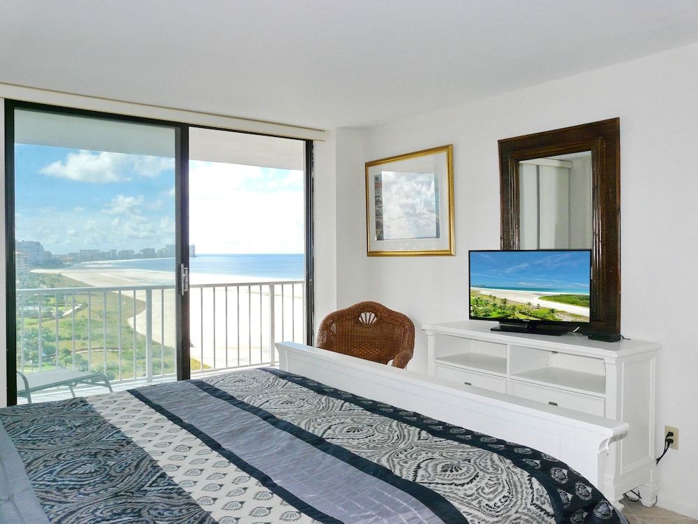 South Seas Tower 3 1409 - photo 24