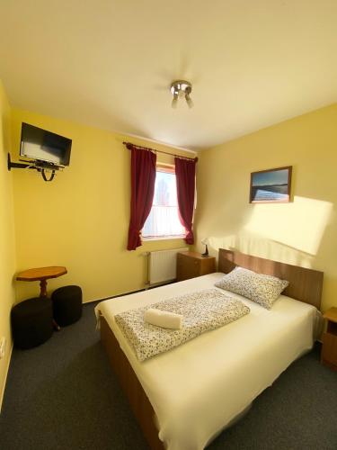 Panama Motel — Szekesfehervar — photo 4