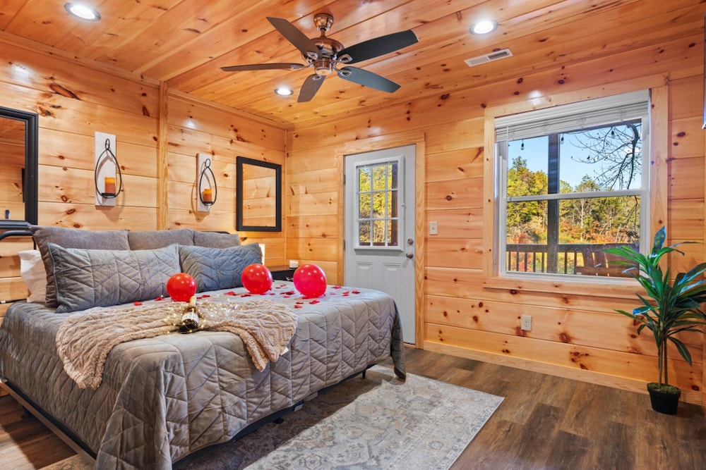 Dollywood Delights by Ghosal Luxury Lodging - photo 5