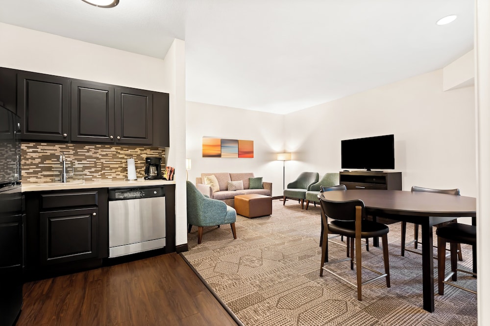 Staybridge Suites Cincinnati North by IHG - photo 39