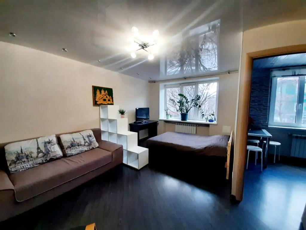 1k Olivinn Na Gor’kogo Flat in Petrozavodsk, Russia