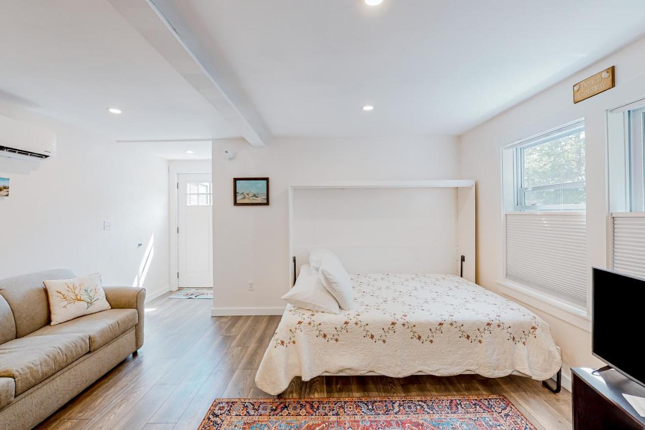 Shorebreeze Inn - photo 16