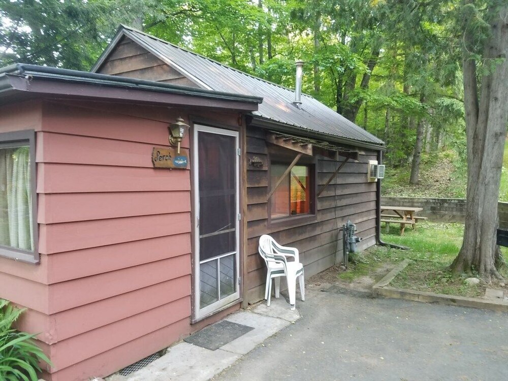 Old Stoneys Resort Bass Cabin - featured photo