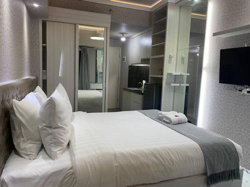 Anumana at Orchard Apartment — 4-Star Luxury Hotel in Surabaya, Indonesia