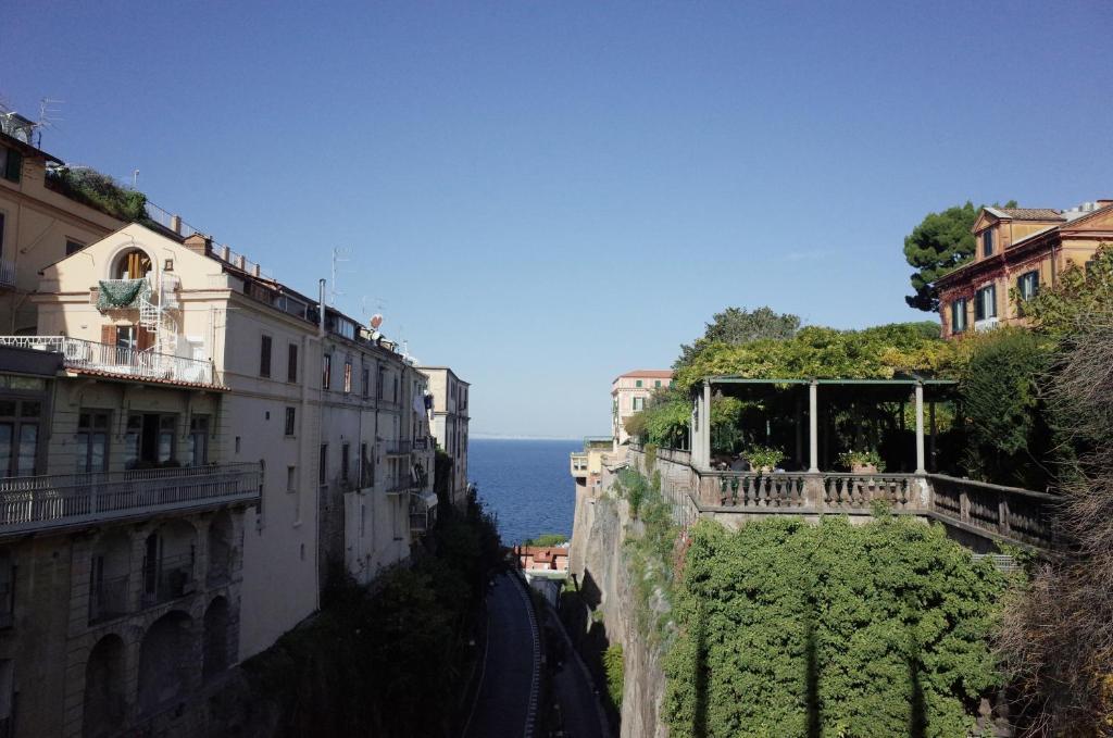 I colori di Sorrento — 4-Star Luxury Hotel in Sorrento, Italy