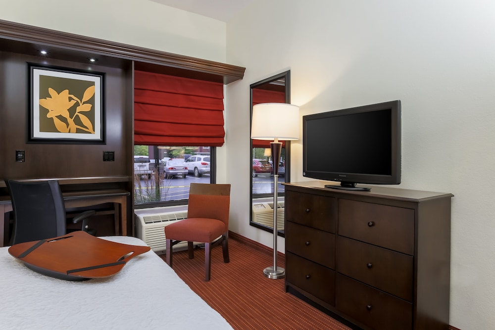 Hampton Inn Champaign Urbana - photo 45