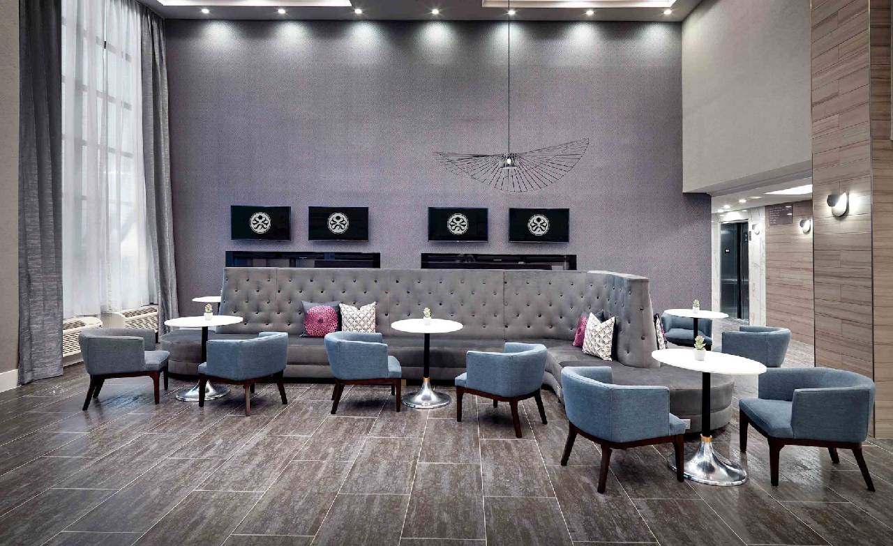 Sandman Signature Plano Frisco Hotel - photo 4