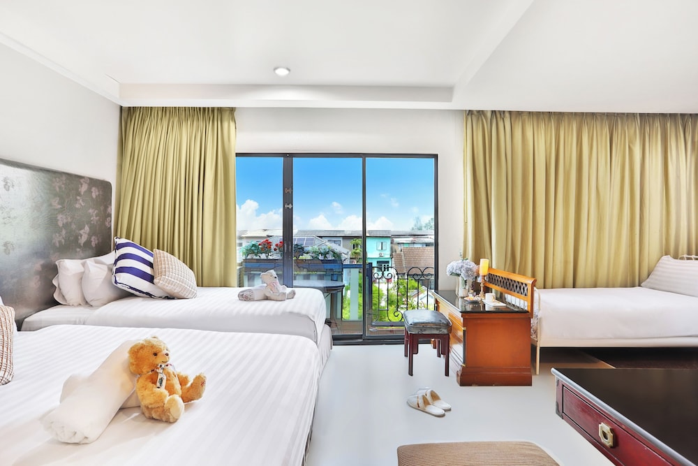 Diamond City Hotel SHA Certified