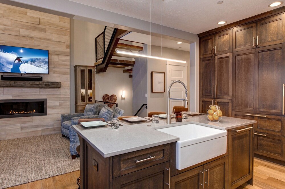 Abode At Fairway Springs - photo 7