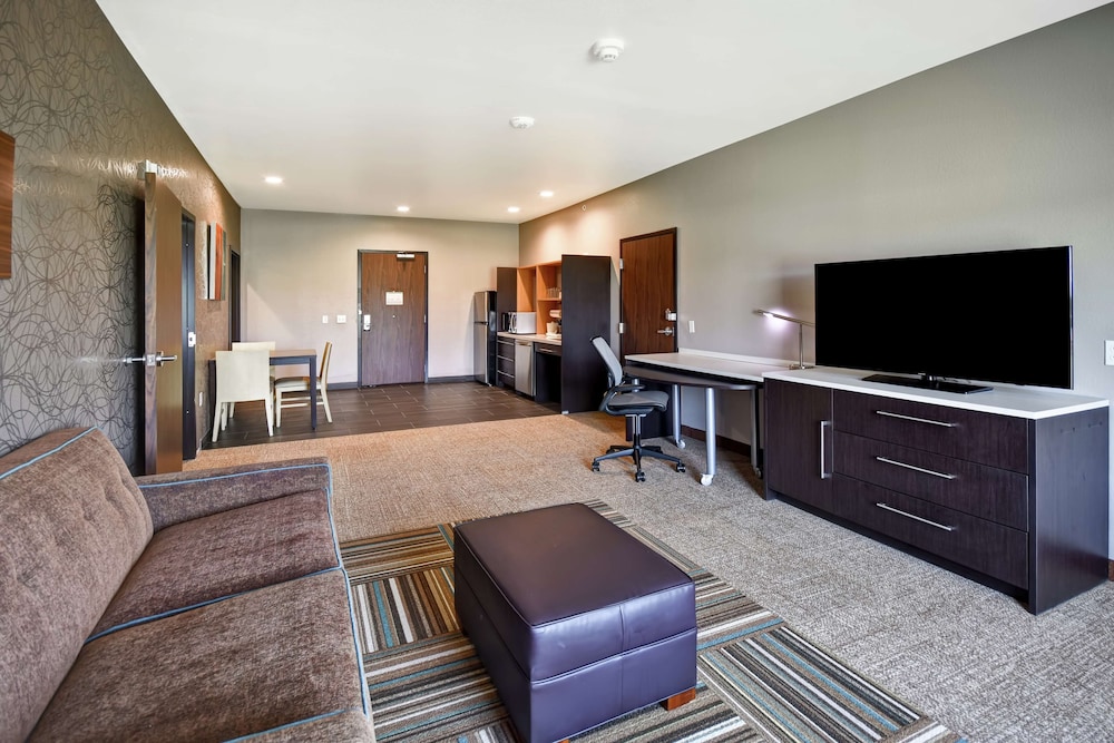 Home2 Suites by Hilton El Reno OK - photo 10