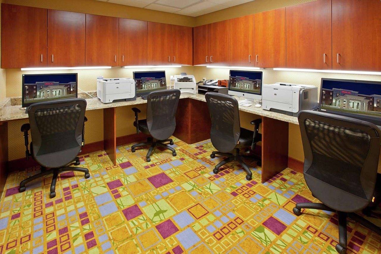 Hampton Inn Detroit Auburn Hills North - photo 5