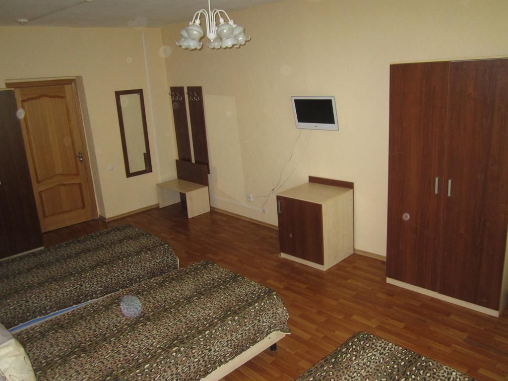 Polyarnaya Hotel — Nadym