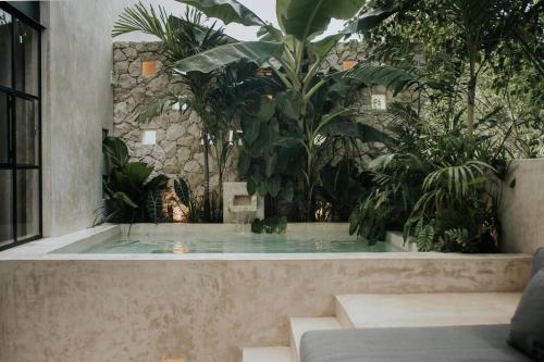 Design Casa Amonita — 4-Star Luxury Hotel in Tulum, Mexico