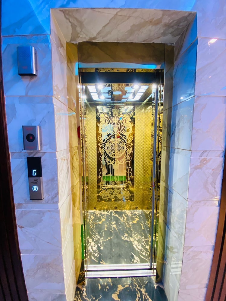 Hotel Azaara in Patiala, India