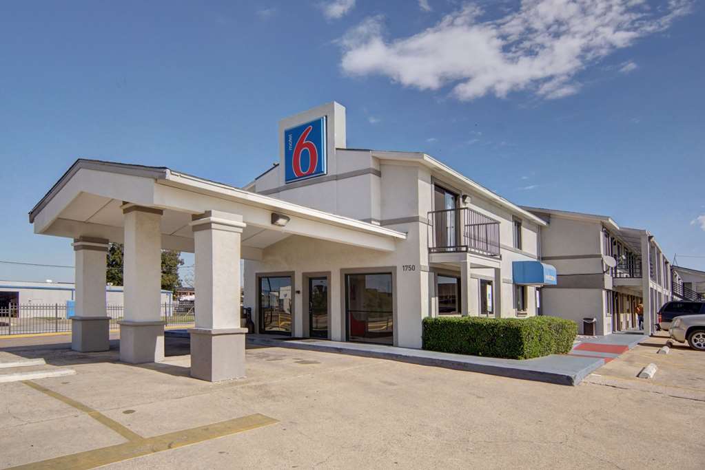 Motel 6 Lancaster TX DeSoto Lancaster - featured photo