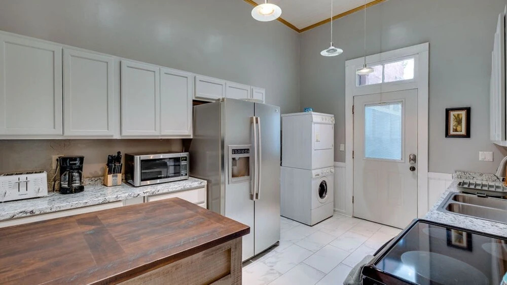 Elegant 2BR on Forsyth Park Savannah - photo 15