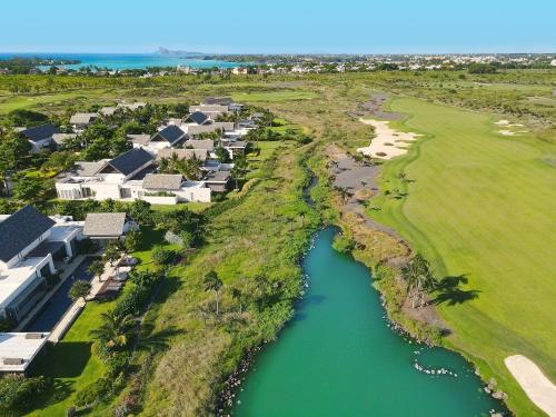 Mont Choisy Golf & Estate Suite — 4-Star Luxury Hotel in Grand Baie, Mauritius
