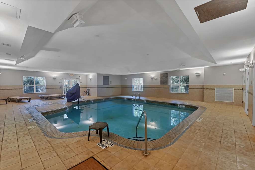 Country Inn & Suites by Radisson Braselton GA - photo 12