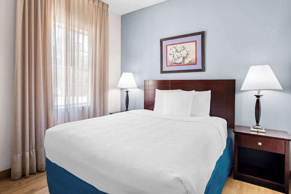 MainStay Suites Addison Dallas - photo 12