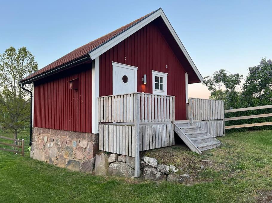 Nyrenoverad gäststuga uthyres in Oskarshamn, Sweden