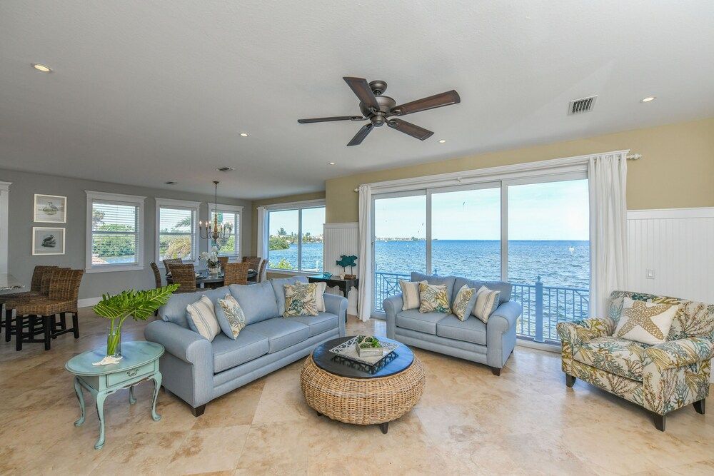 Bayfront Paradise - photo 25