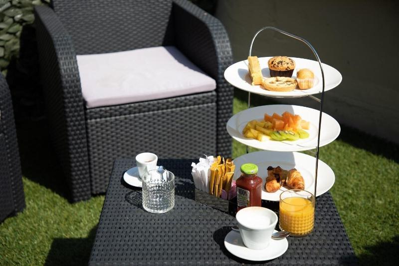 Re Enzo Suites — 4-Star Luxury Hotel in Bologna, Italy