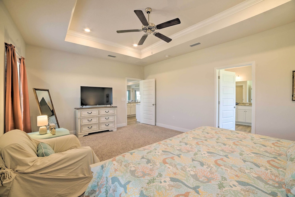Port St Joe Mermaid Cove Getaway with Patio — hotel in Port Saint Joe