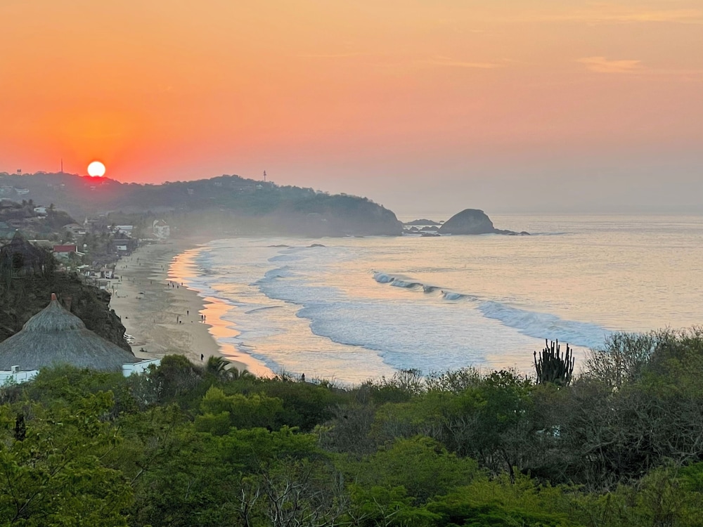 Beach/ocean view