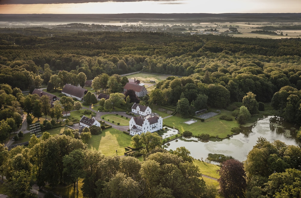 Wanås Restaurant Hotel - last minute hotel in Knislinge
