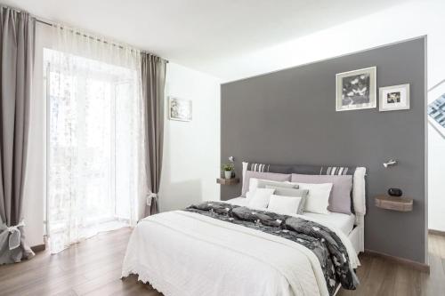 Casabarina Live in the Center of Naples — 4-Star Luxury Hotel in Naples, Italy
