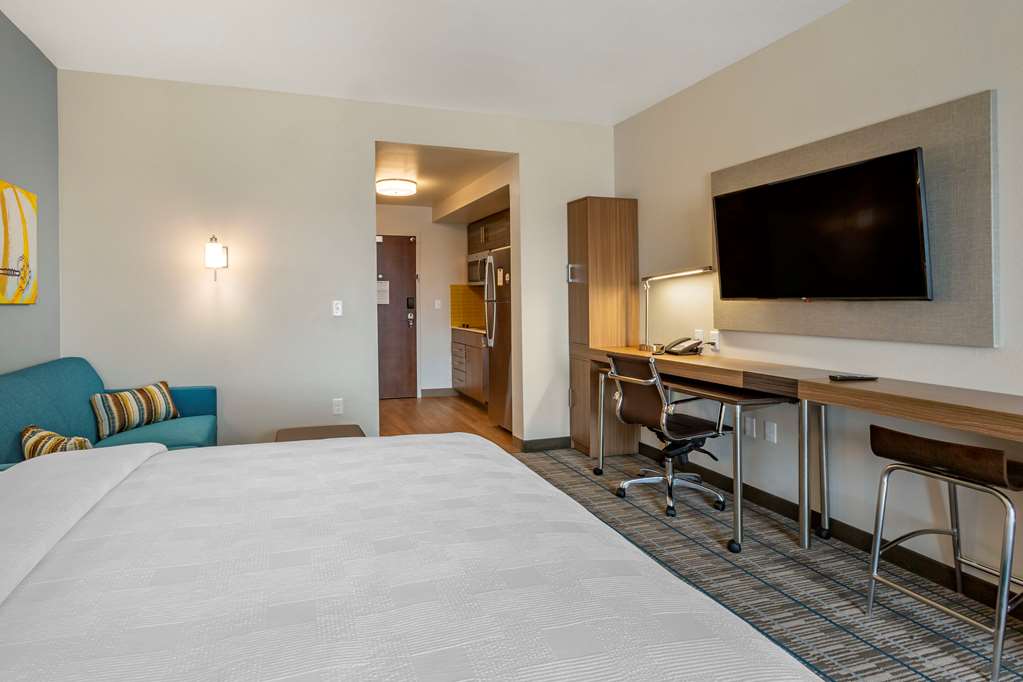 MainStay Suites Carlsbad South - photo 15