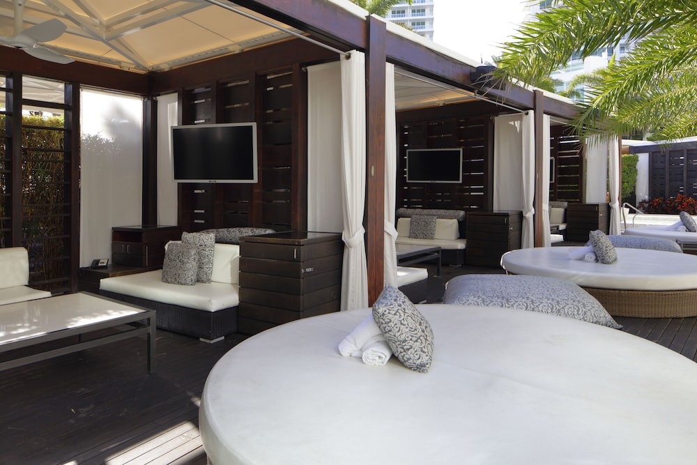 Fontainebleau Miami Beach Private Luxury Suites - photo 398