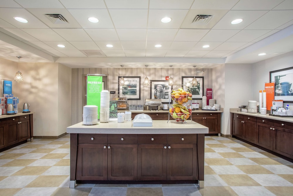 Hampton Inn Philadelphia Voorhees - photo 26