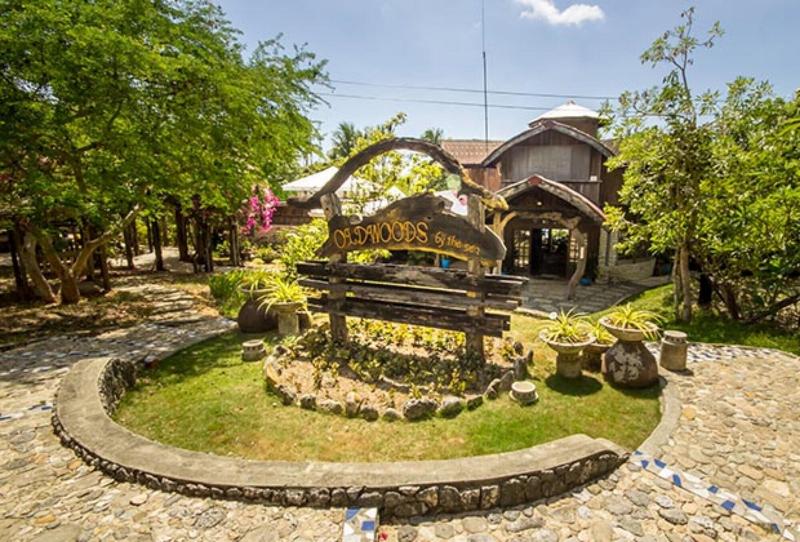 Oldwoods by the Sea Nature Resort — hotel in Bani